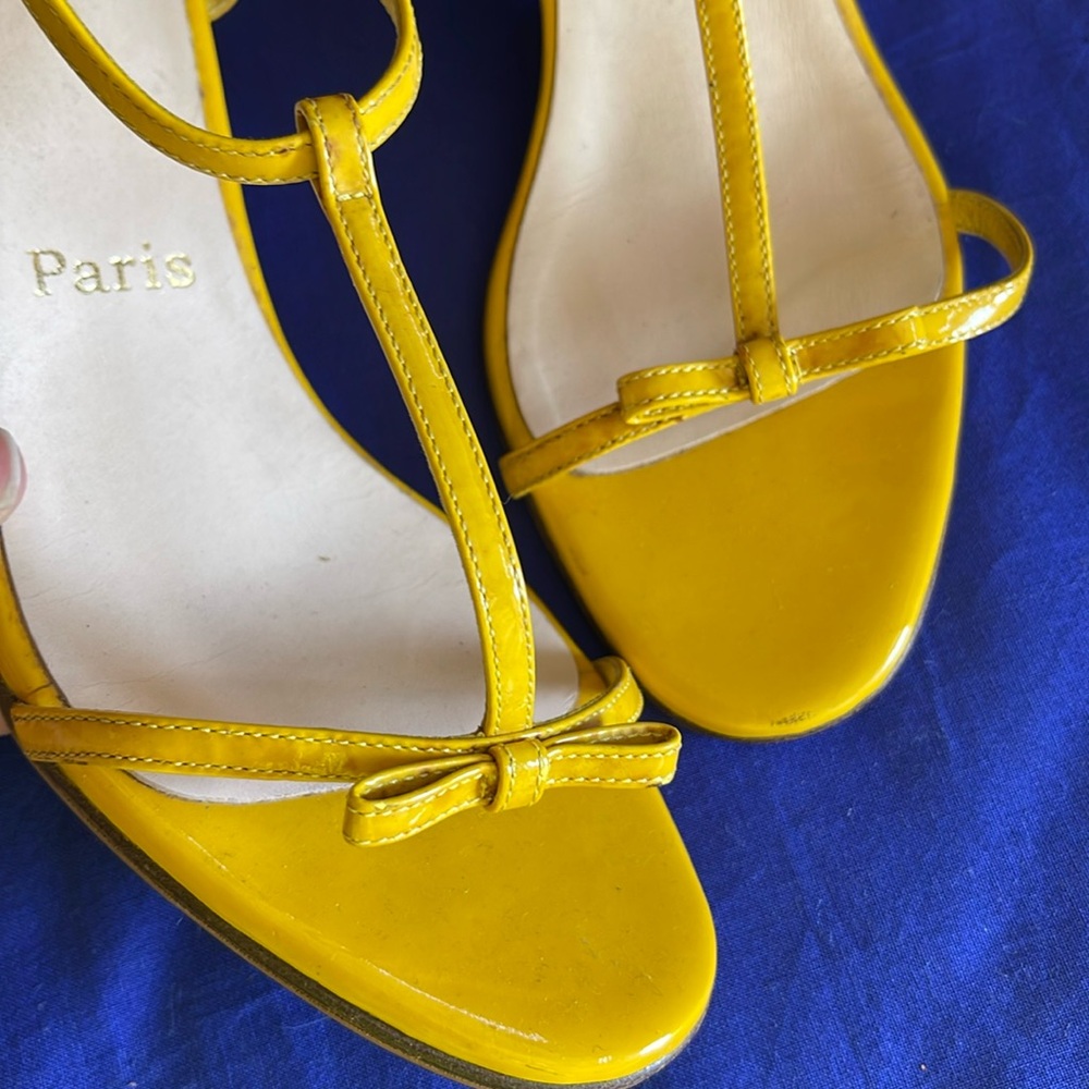 Christian Louboutin strap heels - Picture 3 of 7
